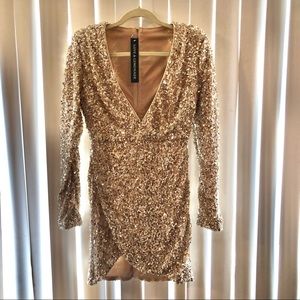 Stunning Gold sequin dress